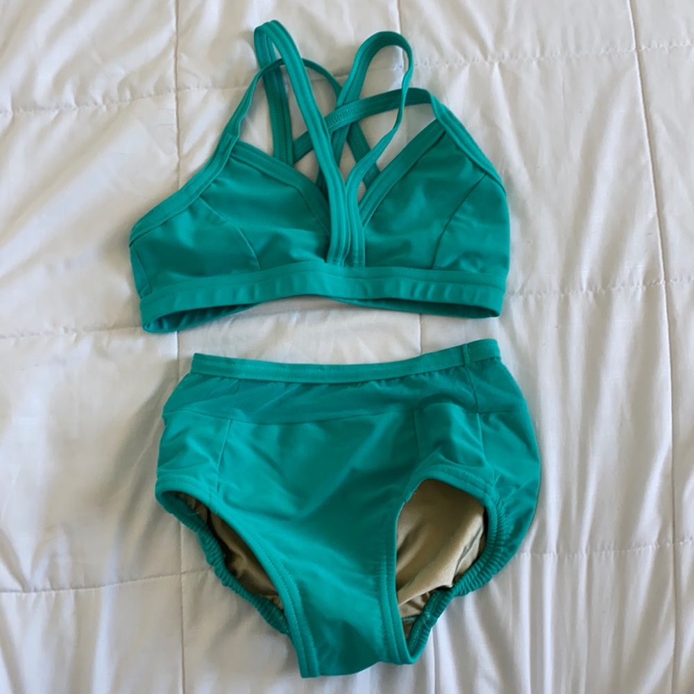 KIDS TWO PIECE DANCE SET!